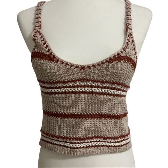 American Eagle crochet crop tank top - Picture 4 of 11
